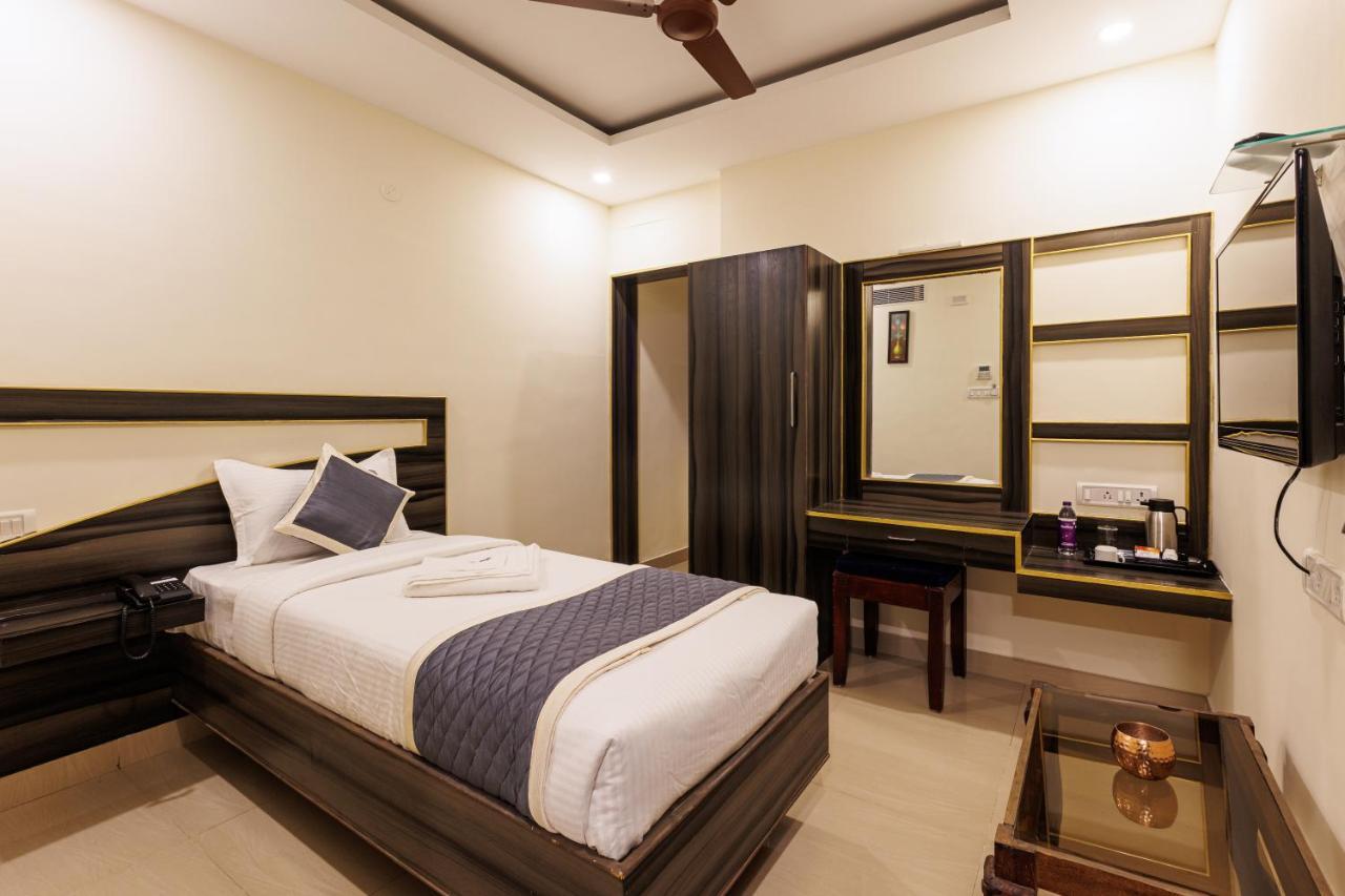 Hotel Comfort Park - Opposite Sri Ramachandra Medical College Porur Τσενάι Εξωτερικό φωτογραφία